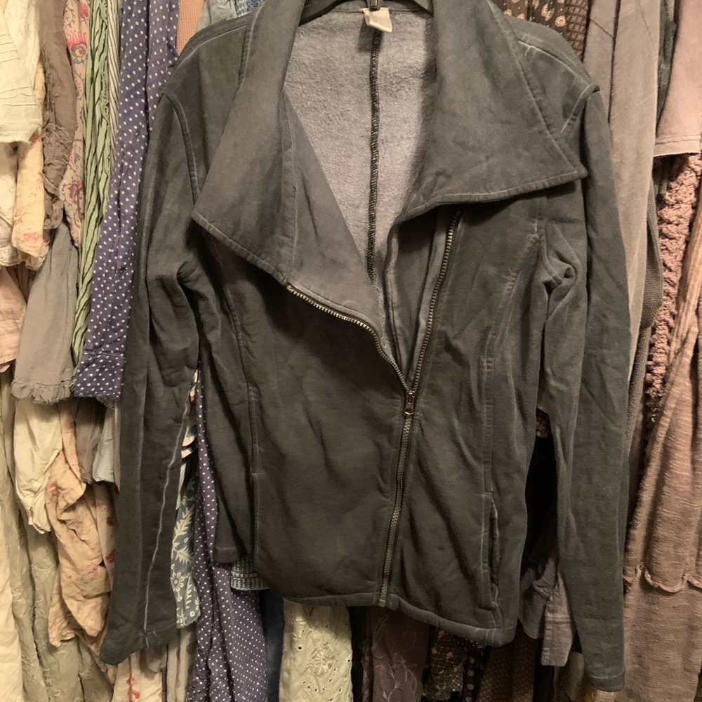 Jacket - Picture 2 of 5